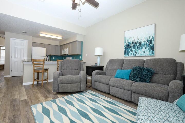 Property Photo:  694 Seabrook Court 101  FL 32714 