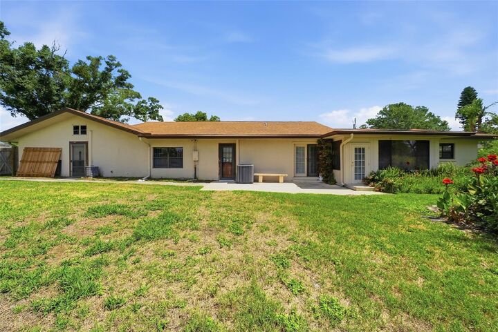 Property Photo:  3133 Bay Lane  FL 33759 