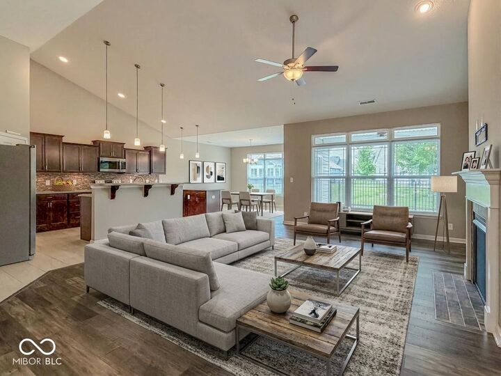 Property Photo:  817 Detford Street  IN 46052 