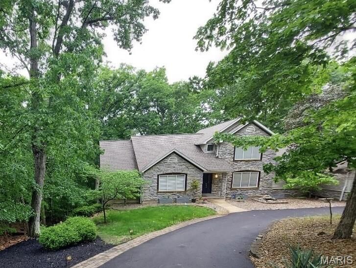 Property Photo:  161 Stuart Lane  MO 63025 