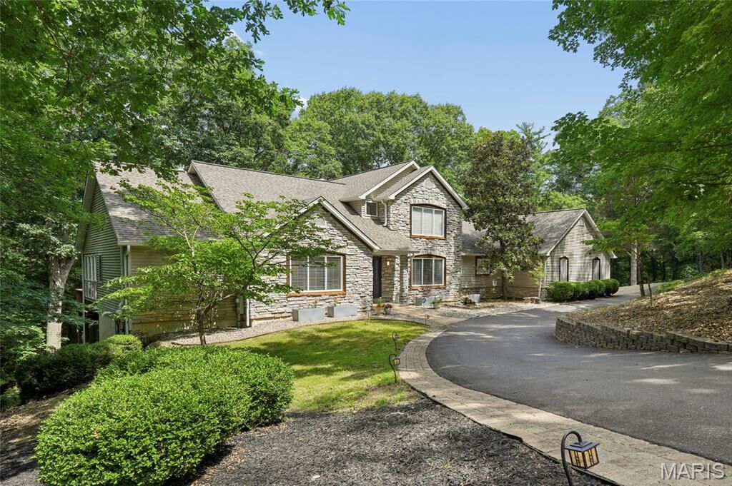 Property Photo: 161 Stuart Lane MO 63025