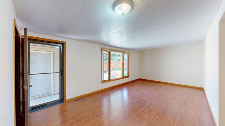 Property Photo:  115 18th St SW  ND 58701 