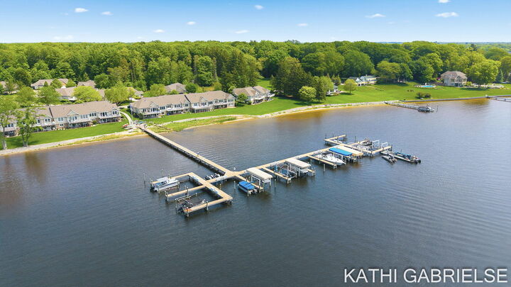 Property Photo: 16273 Riverdale Court MI 49456