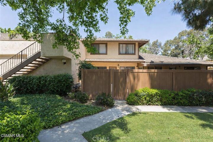 Property Photo: 624 Thoreau Lane CA 93003