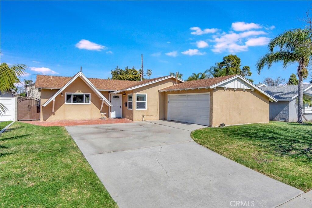 Property Photo:  5141 Cheryl Drive  CA 92649 