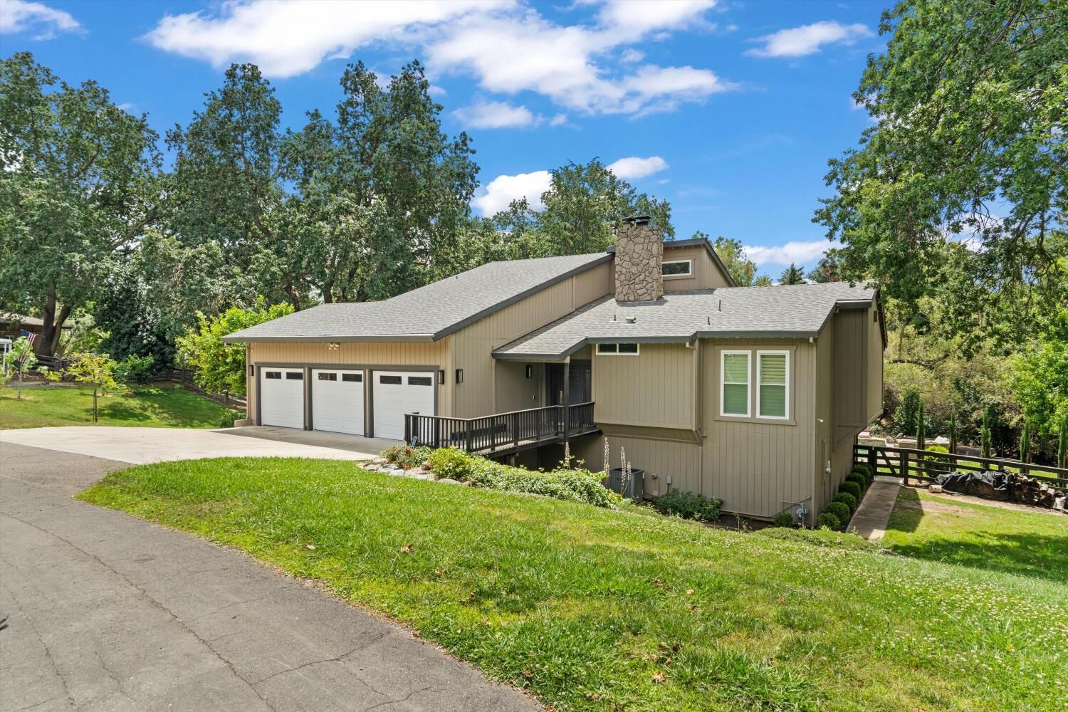 Property Photo: 8540 Nephi Way CA 95628