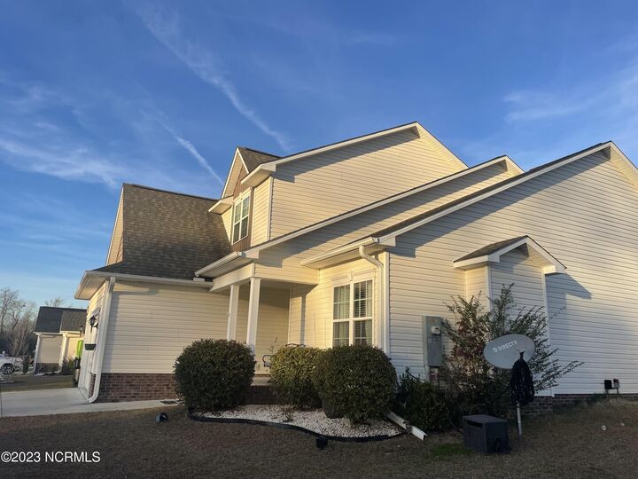 Property Photo: 407 Sundown Court NC 28539