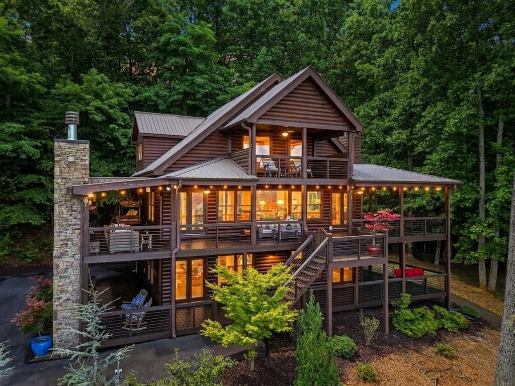 Property Photo: 135 Bandit Lane GA 30513