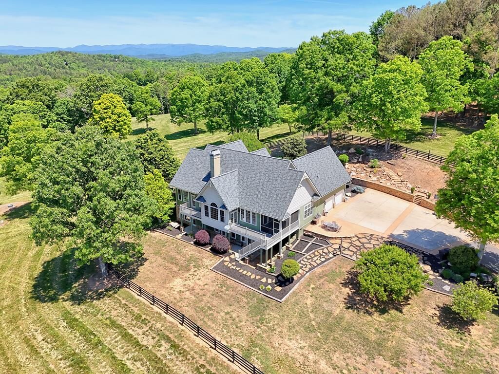 Property Photo: 1193 Pine Log Road NC 28909