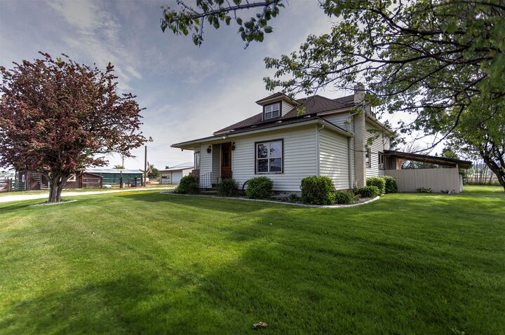 Property Photo:  3552 Eastside Highway  MT 59870 