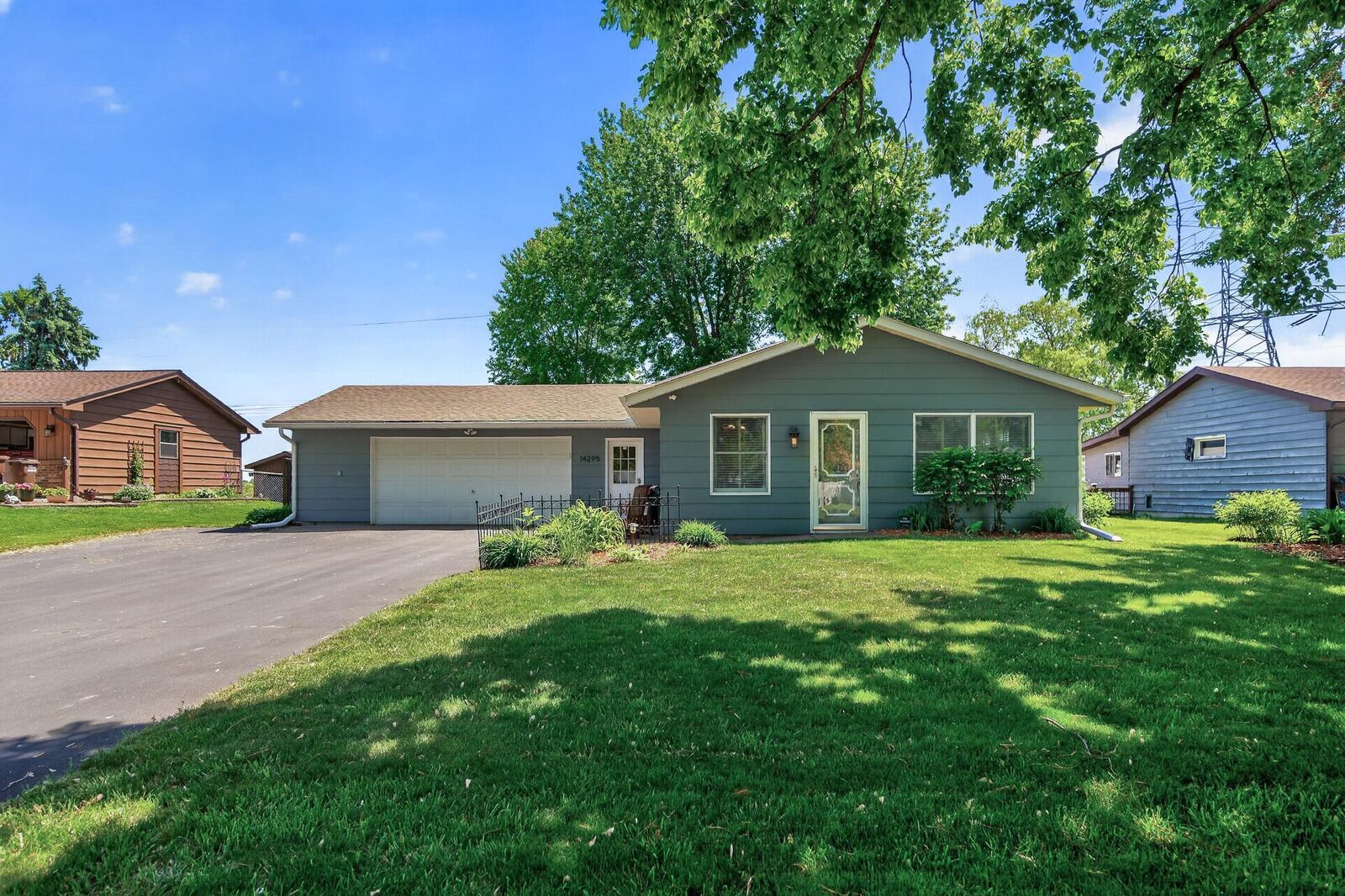 Property Photo: 14295 55th Street N MN 55082
