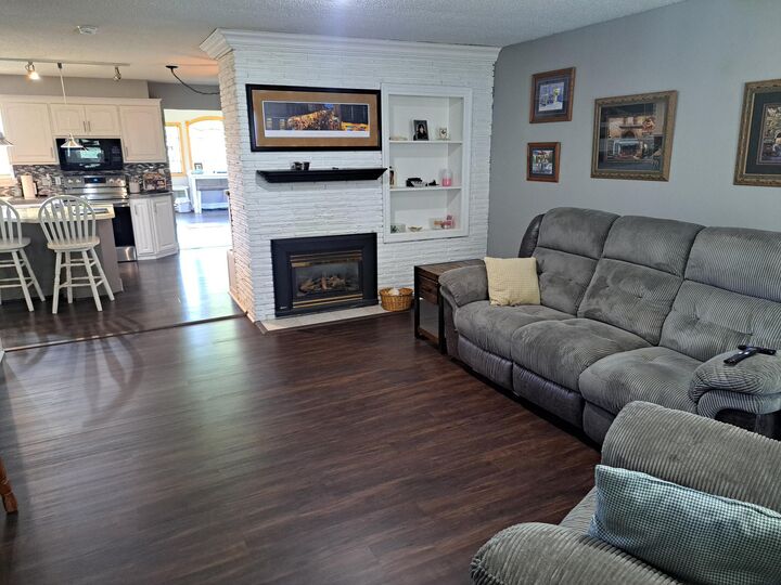 Property Photo:  314 Meredith Road  MN 56007 