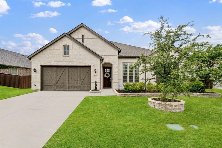 Property Photo: 1830 Bellagio Lane TX 75032