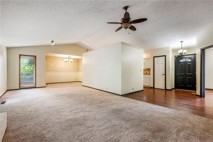Property Photo:  4 Cherhill Drive  AR 72714 