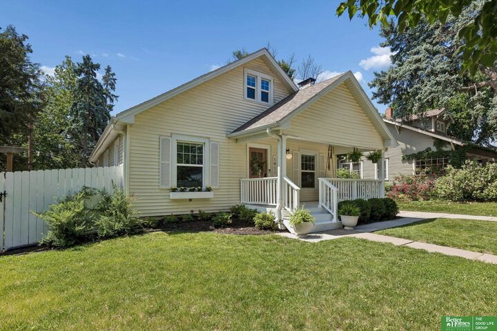 Property Photo:  1911 Lake Street  NE 68502 