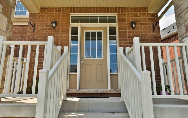 Property Photo:  75 Forest Ridge Avenue  ON L8B 1V4 