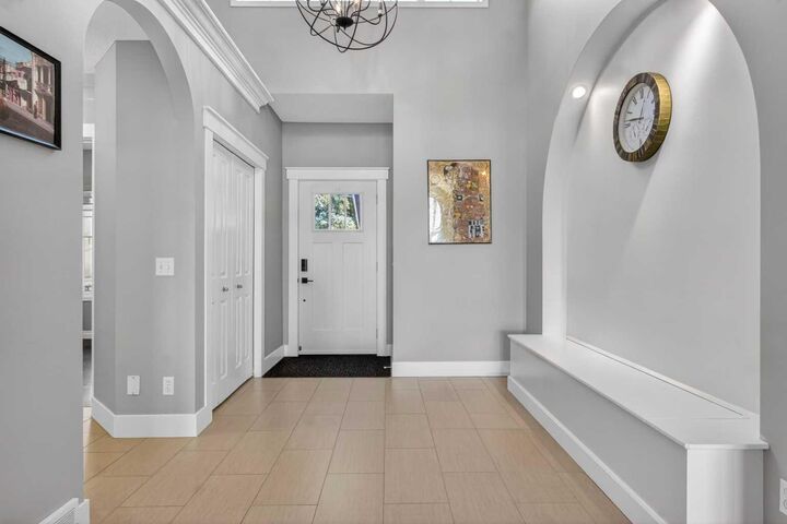 Property Photo: 158 Hidden Creek Heights NW AB T3A 6K9
