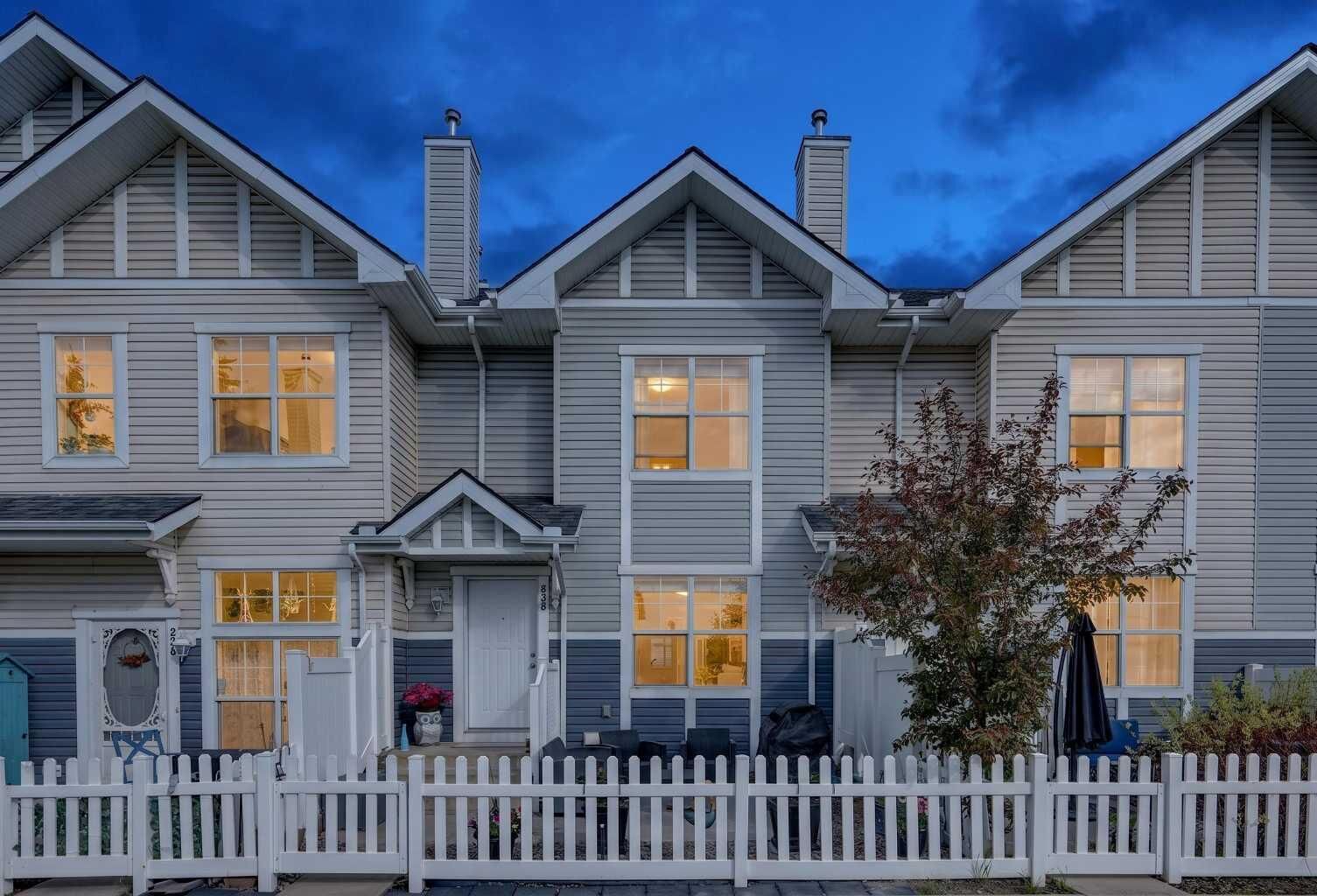Property Photo: 3308 New Brighton Gardens SE AB T2Z 0A2