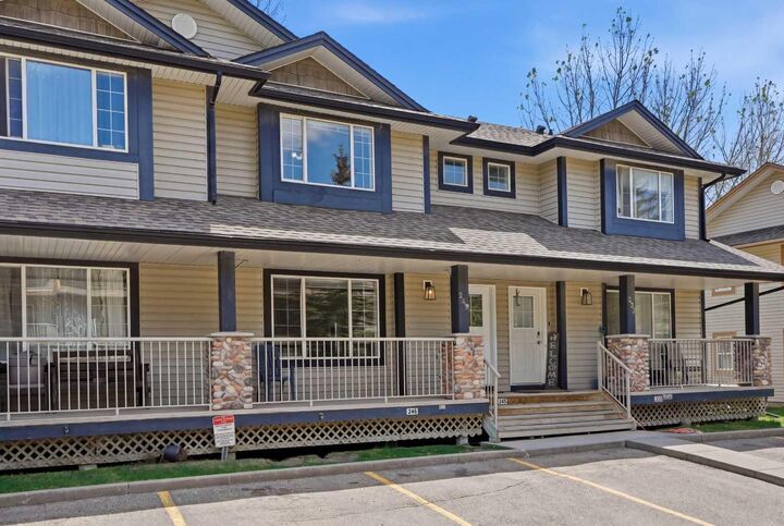 Property Photo: 249 Citadel Point NW AB T3G 5L2