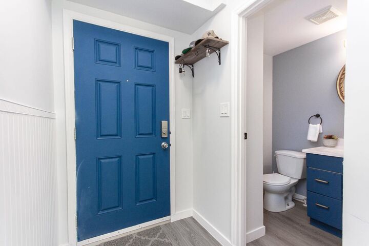 Property Photo:  5806 61 Street 18  AB T4N 6H4 