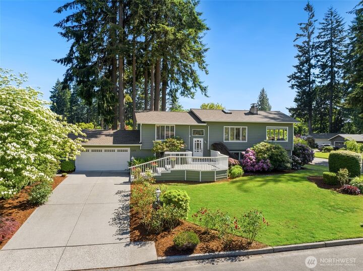 Property Photo: 1201 37th Avenue SE WA 98501