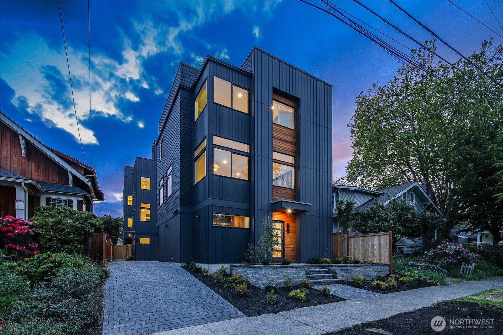 Property Photo: 4531 Corliss Avenue N WA 98103