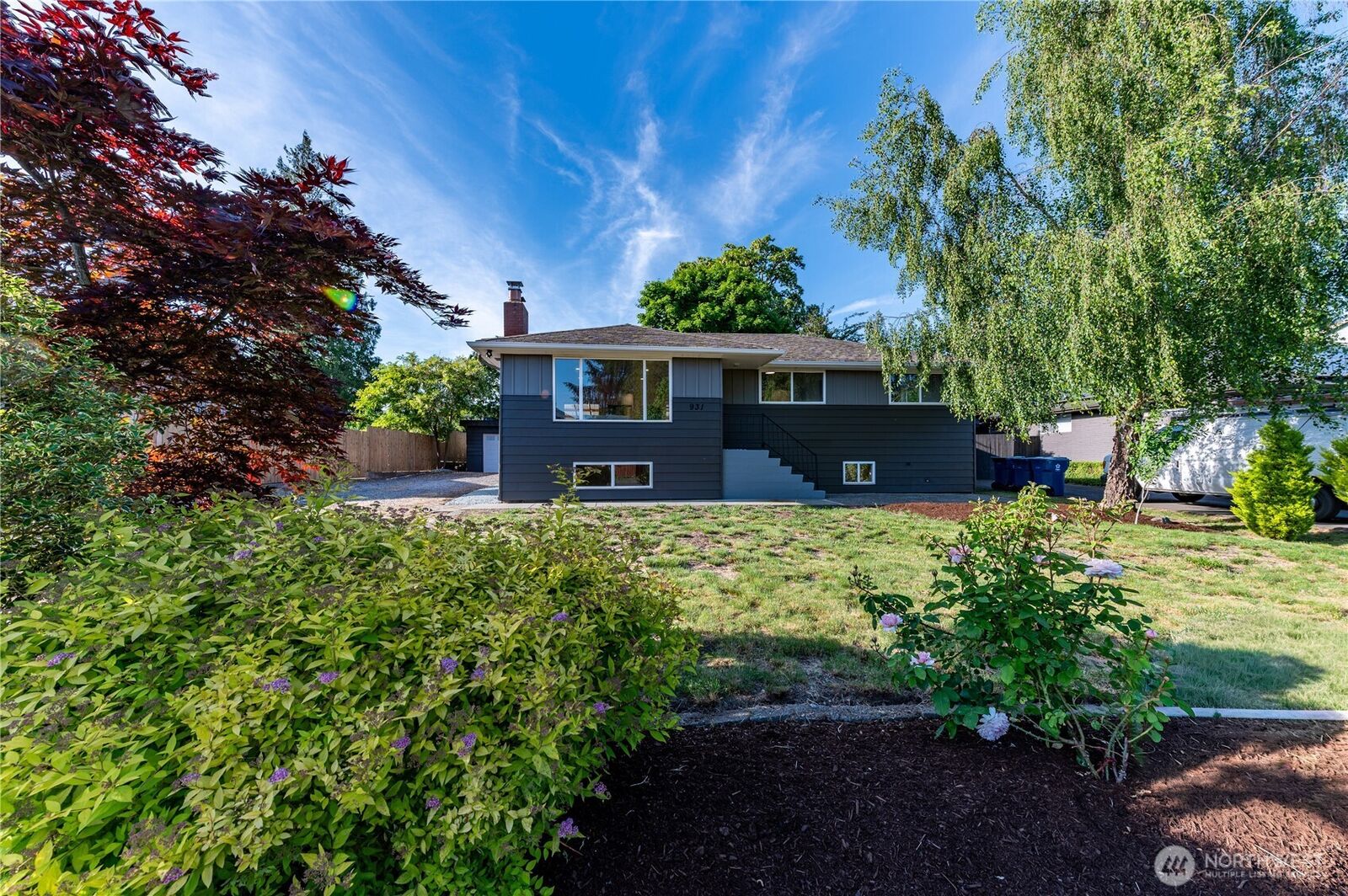 Property Photo:  931  Van Jan Street  WA 98290 