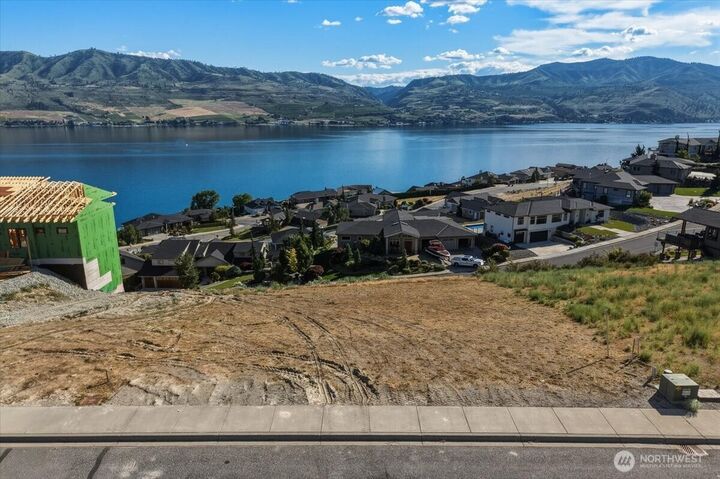 Property Photo: 112 Crystal Crest Drive WA 98816