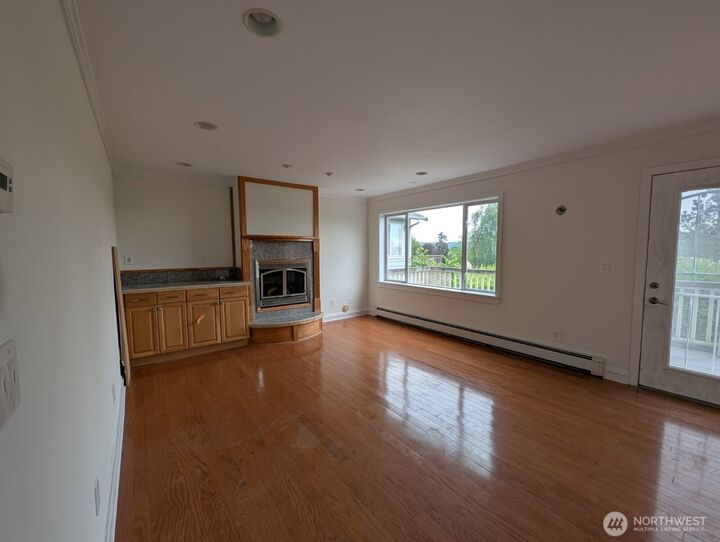Property Photo:  6906  55th Avenue S  WA 98118 