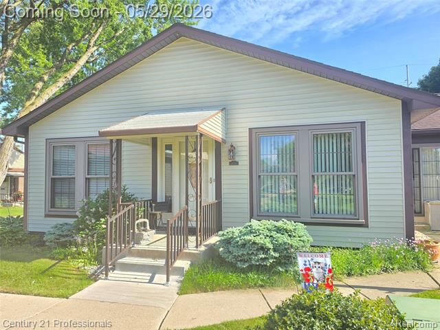 Property Photo: 40318 Newport Drive E MI 48170