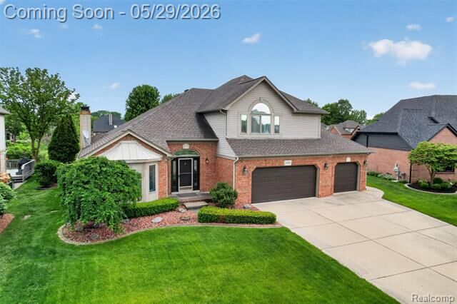Property Photo:  46582 Middle Brook Drive  MI 48044 