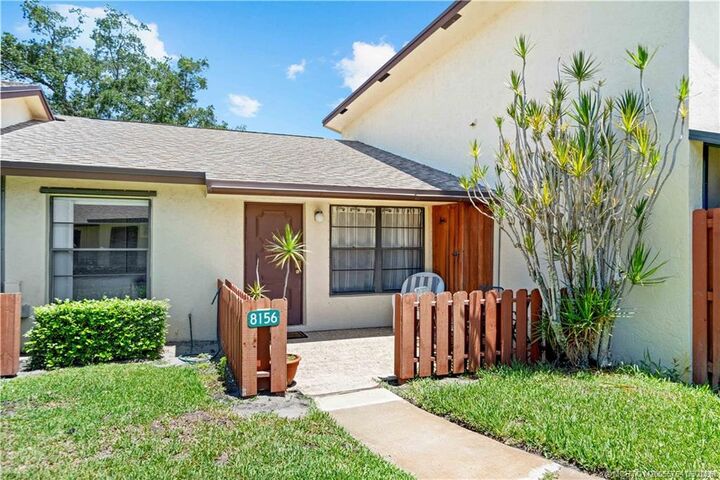Property Photo:  8156 SE Villa Way  FL 33455 