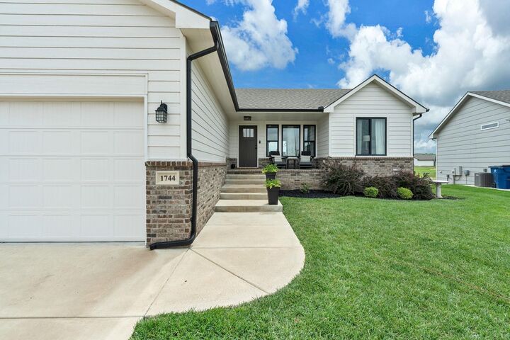 Property Photo: 1744 N Kap St KS 67235