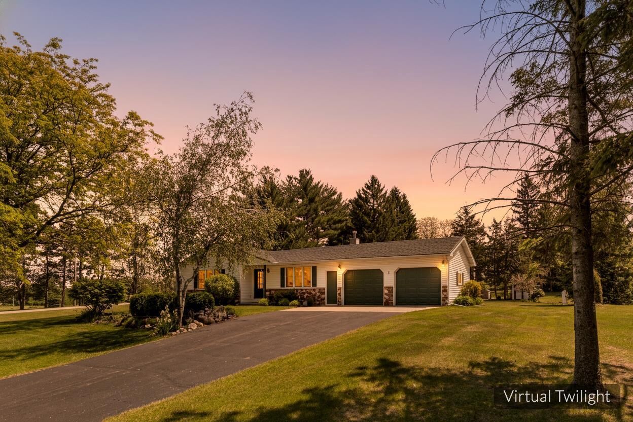 Property Photo:  N9692 Wildflower Lane  WI 54923 
