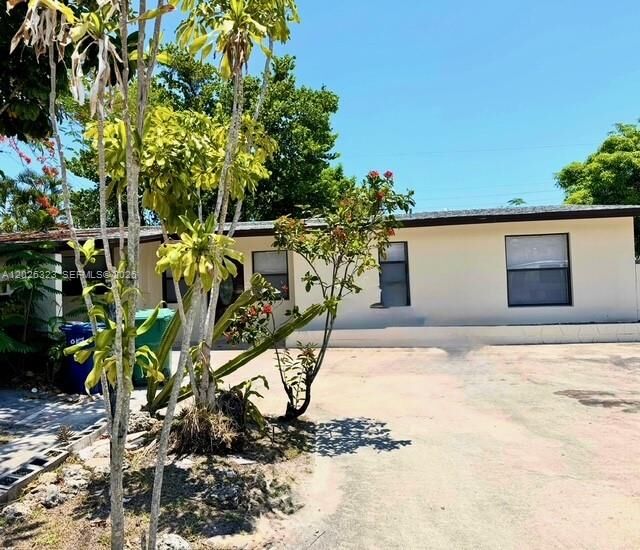 Property Photo:  1180 NW 44th Ter  FL 33313 