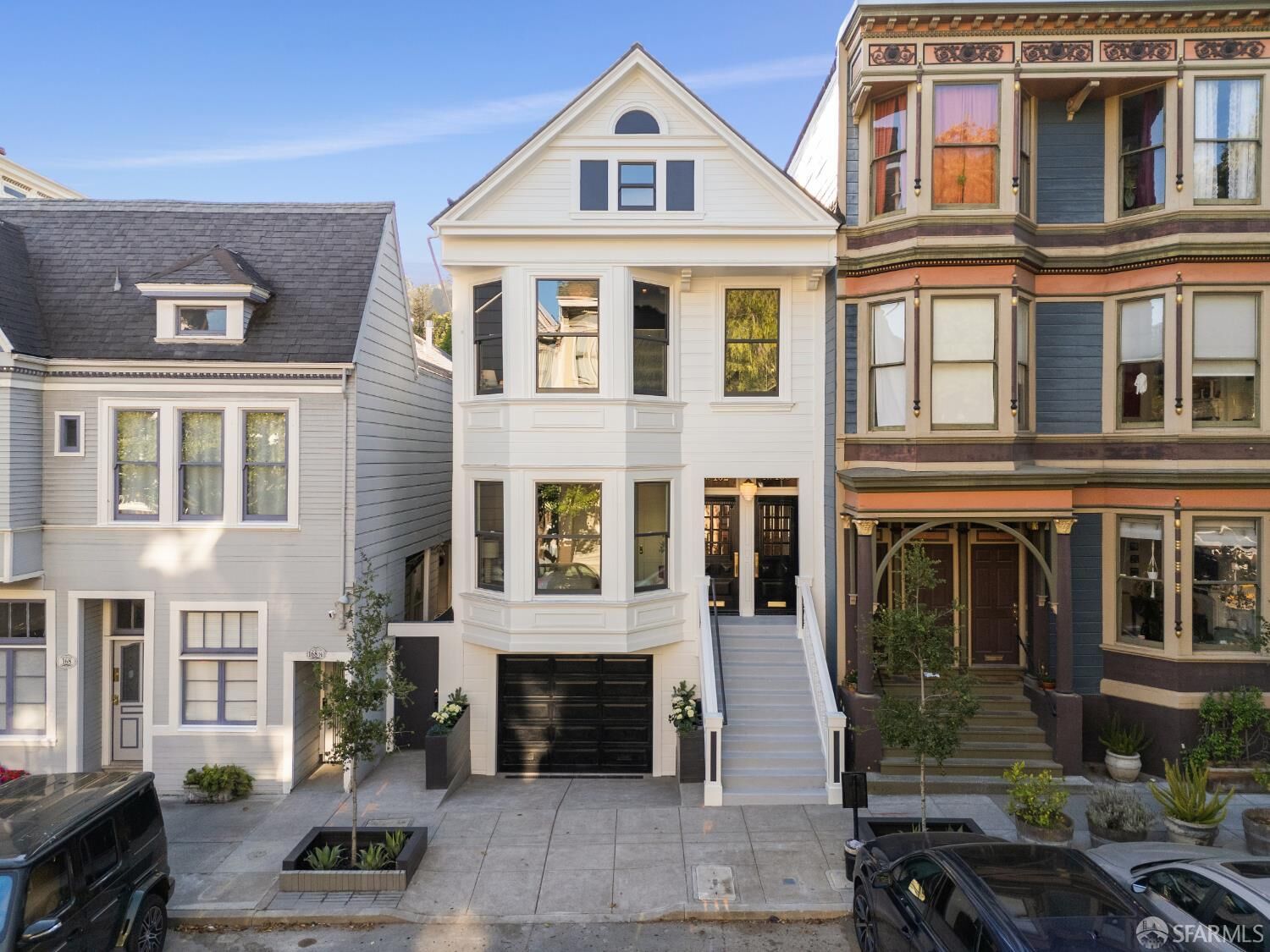 Property Photo: 160 Noe Street CA 94114