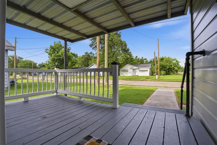 Property Photo: 3114 Reidway Street LA 70601