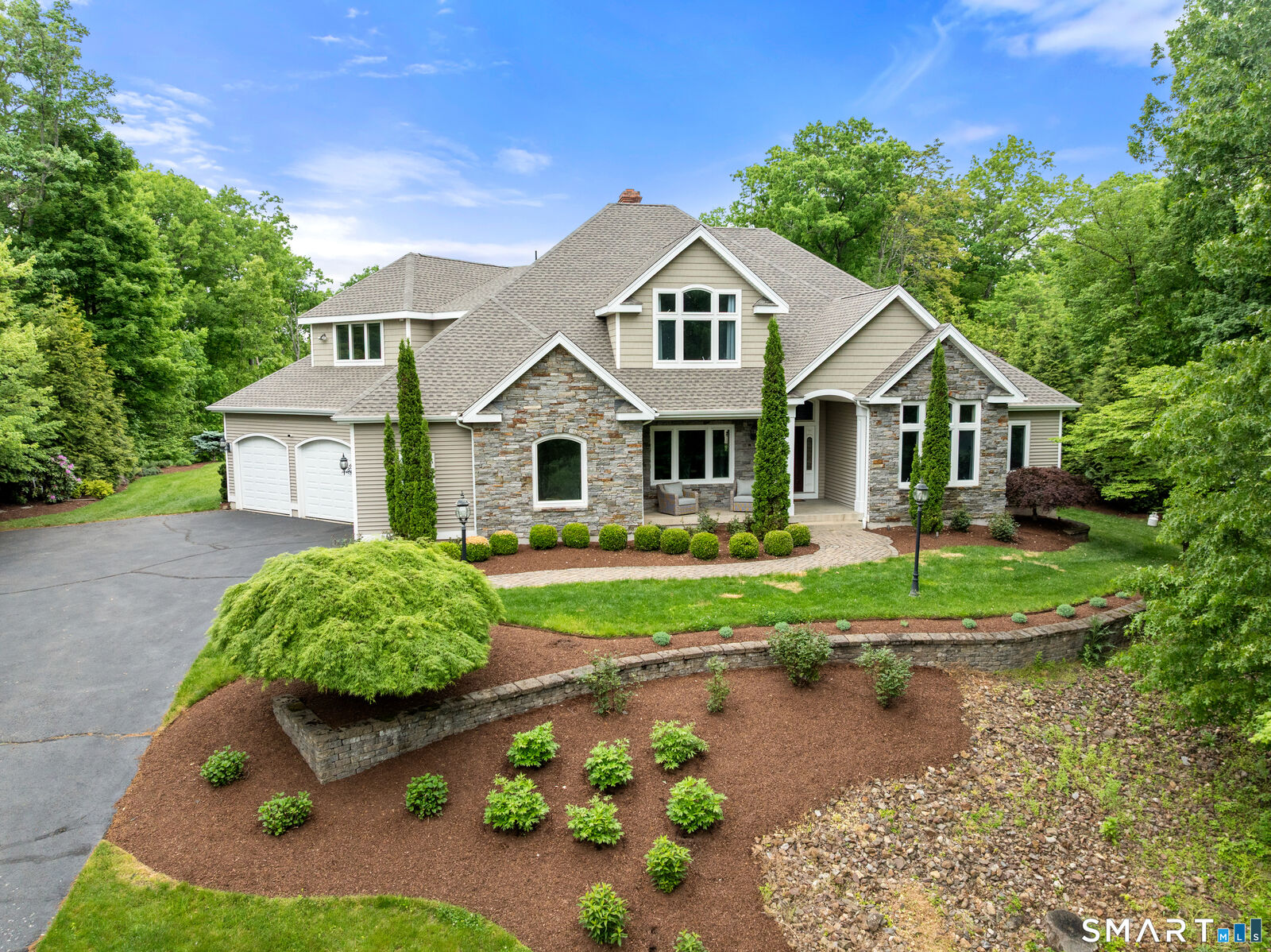 Property Photo:  7 Hunters Ridge  CT 06067 