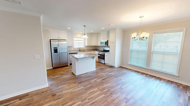 Property Photo:  523 Ridgeland  AL 36301 