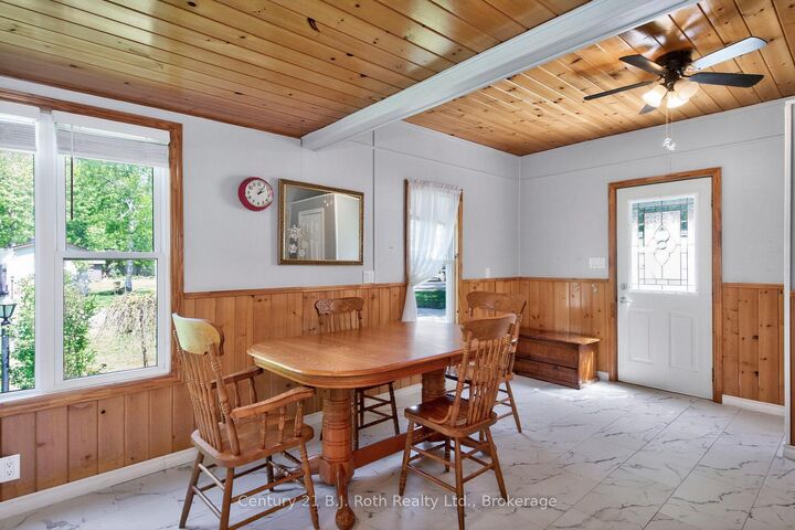 Property Photo:  5263 Elliott Side Road 51  ON L4R 4K3 
