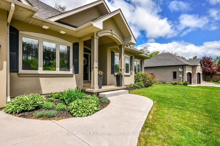 Property Photo:  33 Reilly'S Run  ON L0L 1Y3 