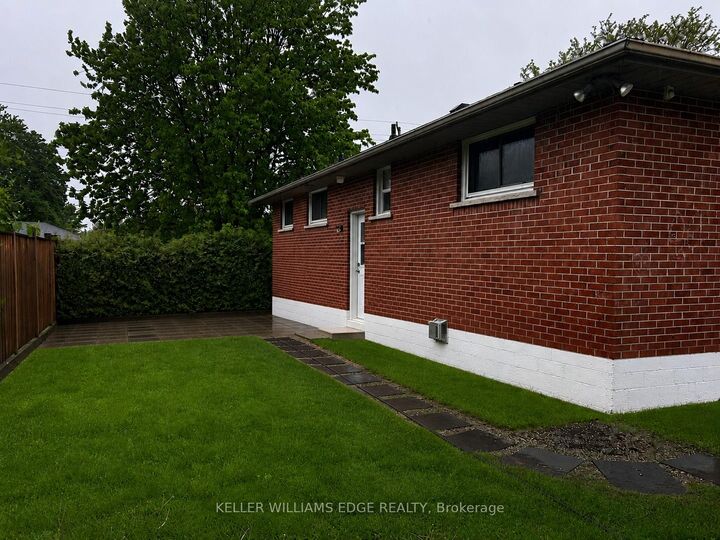 Property Photo: 917 Orpha Street ON L7R 3W5