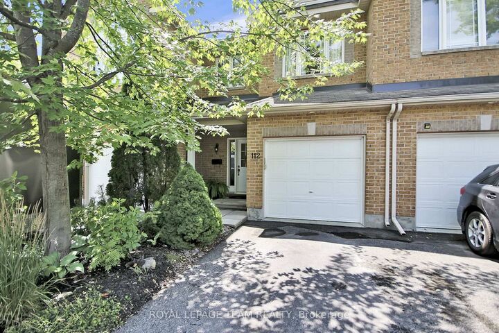 112 Talltree Crescent — photo 1