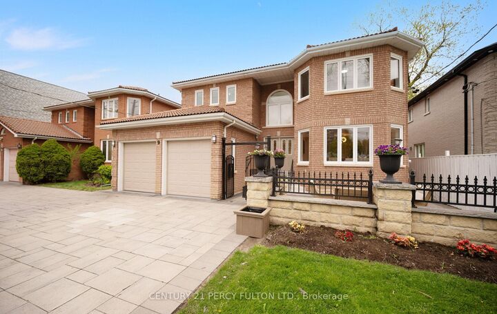 Property Photo:  9 Gordon Avenue  ON M1S 1A6 