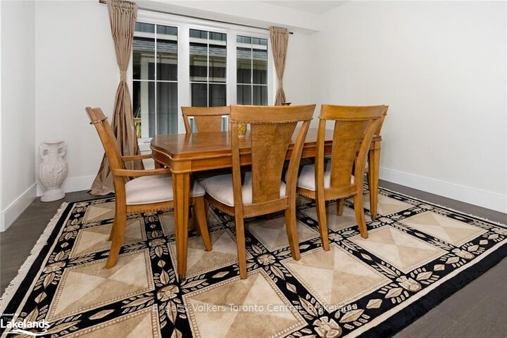 Property Photo:  364 Yellow Birch Crescent  ON L9Y 0Y5 