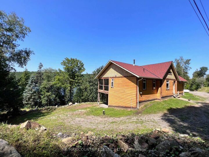 Property Photo:  518 Duncan Lane  ON K0L 1C0 