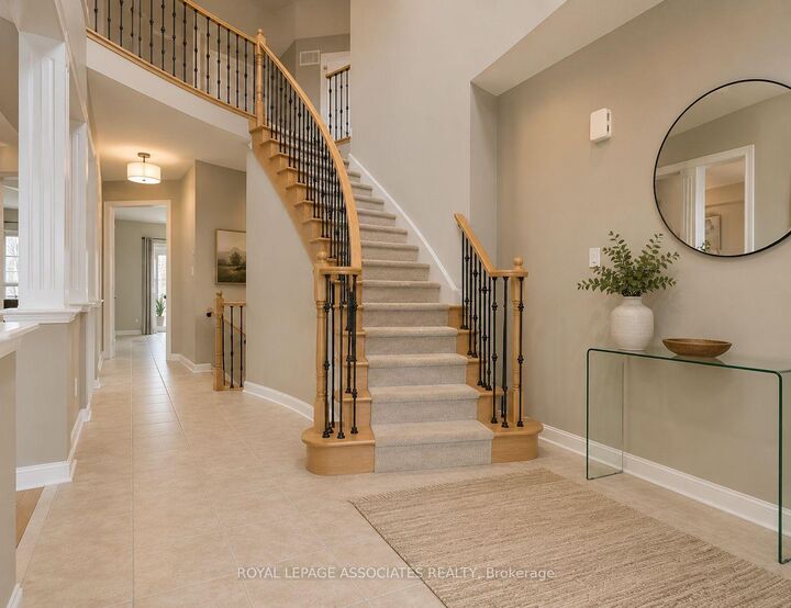 28 Shorten Place — photo 1