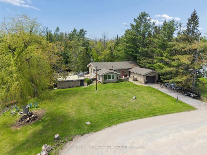 Property Photo:  102 Albert Street  ON K0M 1K0 