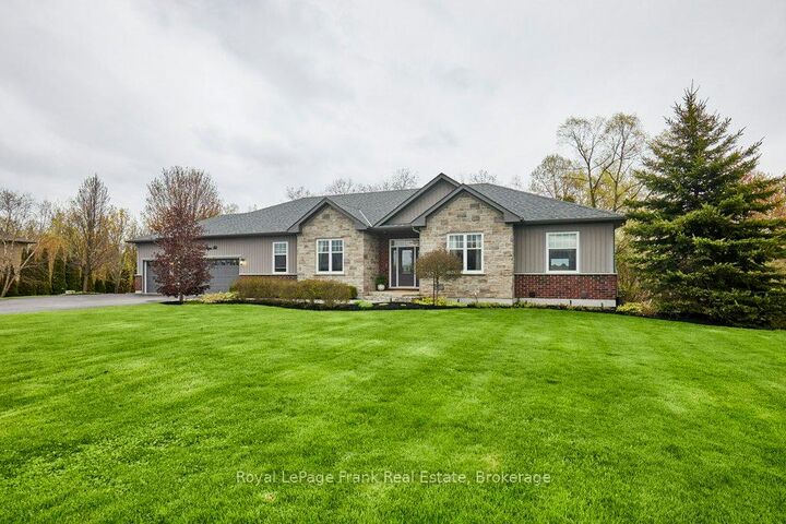 Property Photo: 3340 Pogue Road ON L9L 1B6