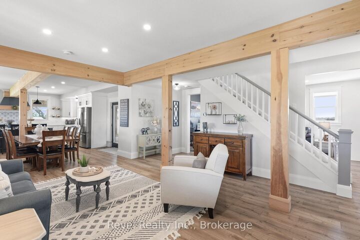 Property Photo: 454 Colborne Street W ON K9V 4R1